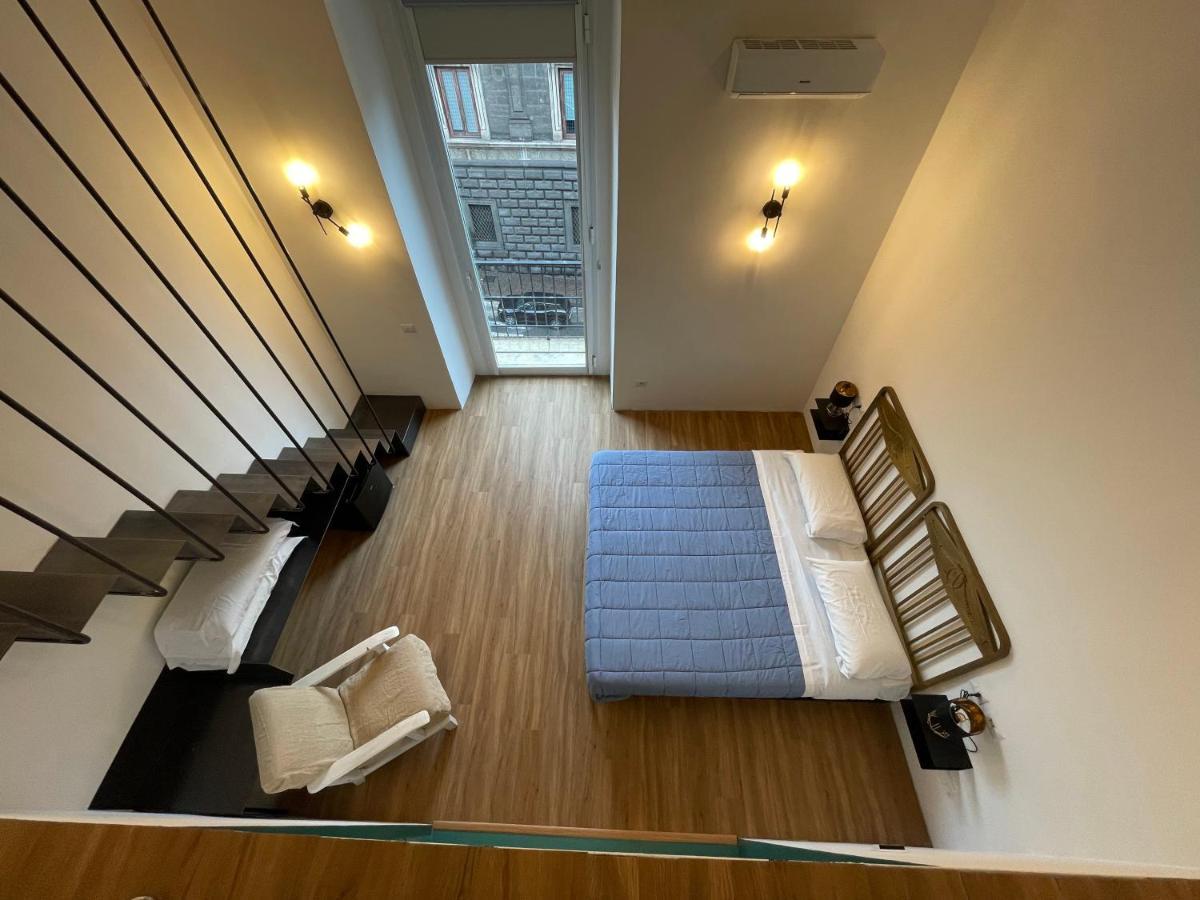 Tutt 'E Sant Luxury Rooms Наполи Екстериор снимка