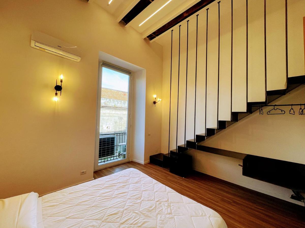 Tutt 'E Sant Luxury Rooms Наполи Екстериор снимка
