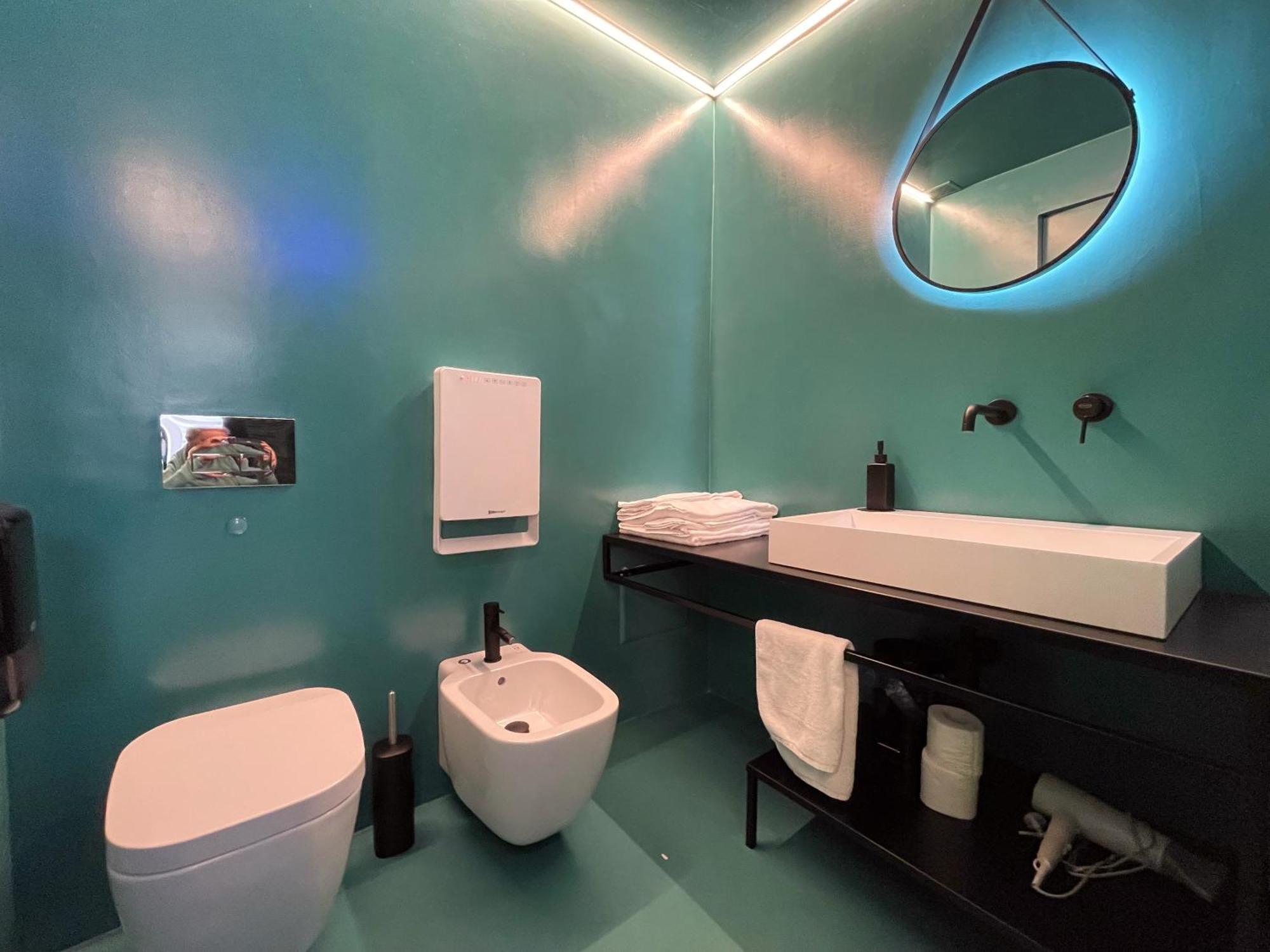 Tutt 'E Sant Luxury Rooms Наполи Стая снимка