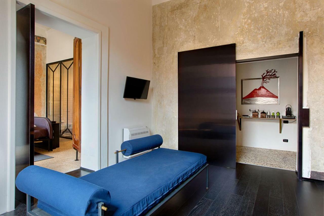 Tutt 'E Sant Luxury Rooms Наполи Екстериор снимка